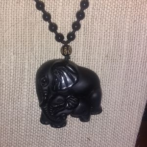 Mama and baby elephant necklace